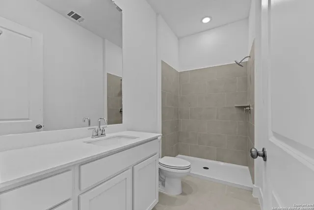 $469,990 | 5496 Paschal Park, New Braunfels, TX 78132