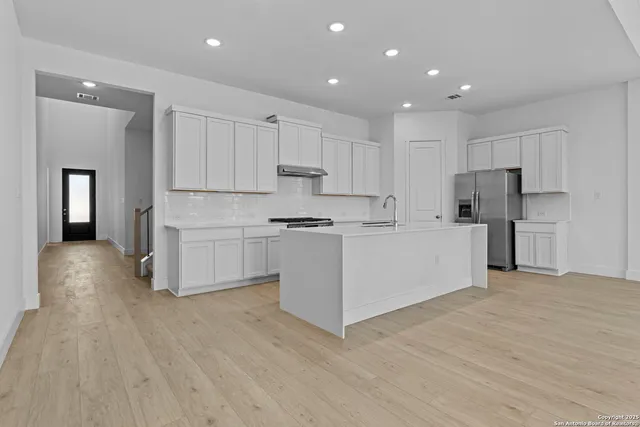 $469,990 | 5496 Paschal Park, New Braunfels, TX 78132