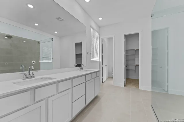 $469,990 | 5496 Paschal Park, New Braunfels, TX 78132