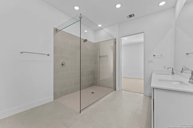 $469,990 | 5496 Paschal Park, New Braunfels, TX 78132