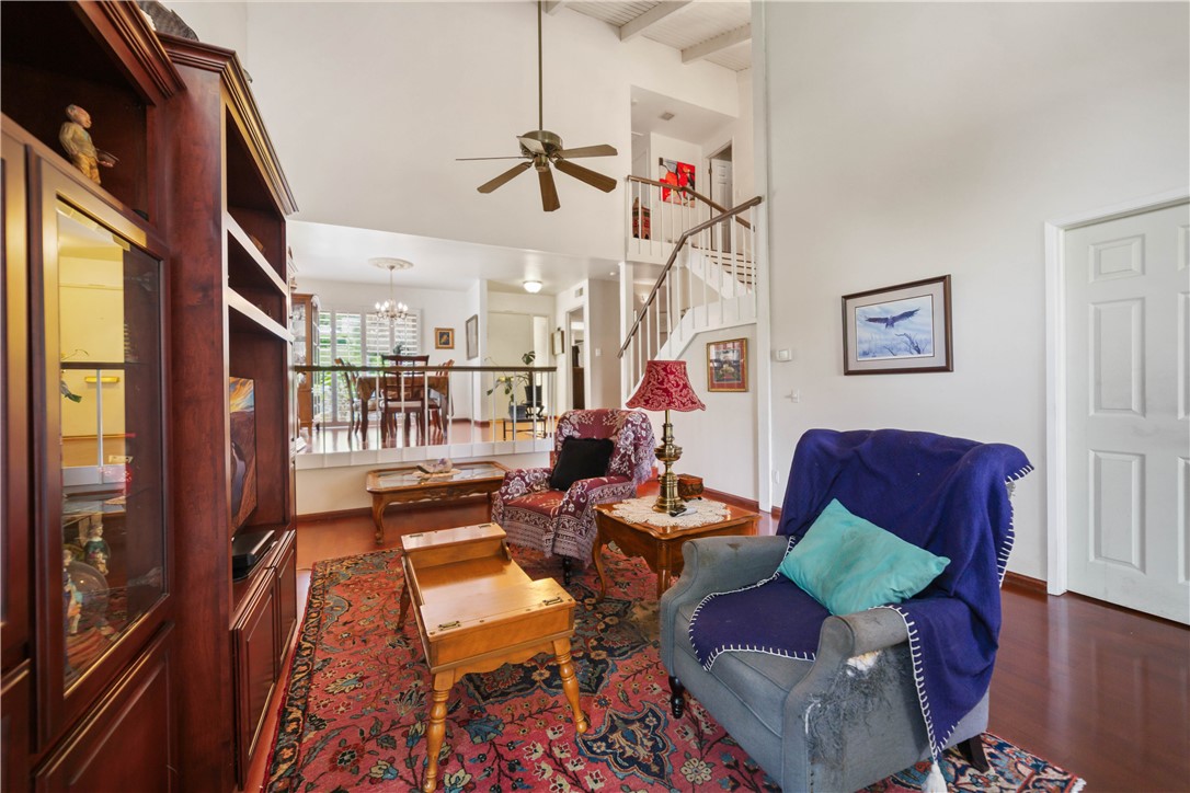 642 Vía Zapata Riverside, CA 92507 - Photo 13 of 28