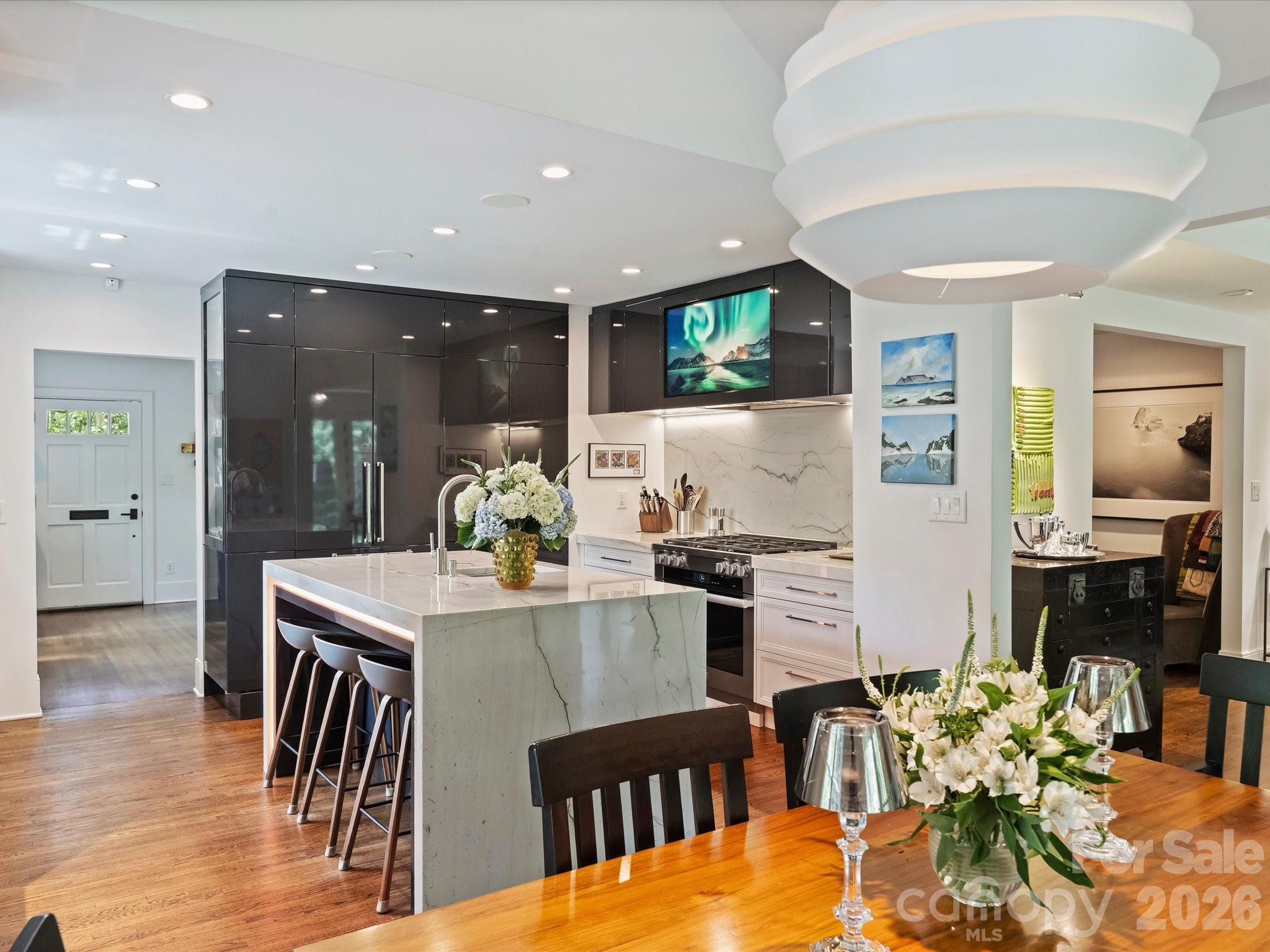 943 Romany Road Charlotte, NC 28203 - Photo 8 of 34 Gallery Image 8