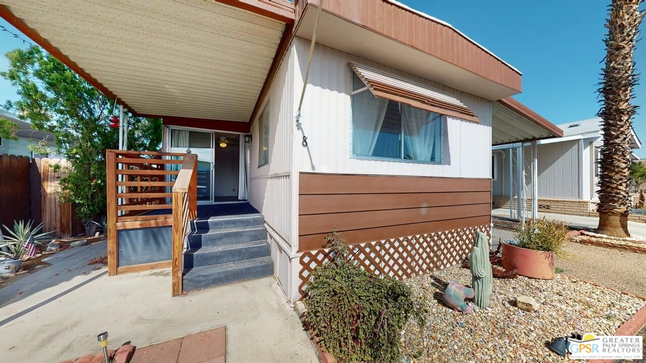 18555 Roberts Road, Unit 8 Desert Hot Springs, CA 92241 - Photo 31 of 52 Gallery Image 31