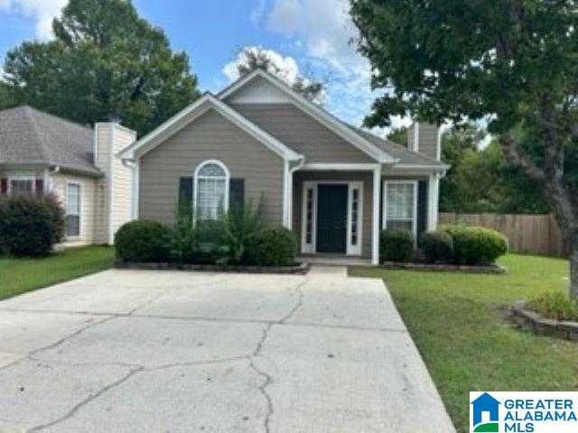 393 Walker Way Pelham, AL 35124 - Photo 2 of 11