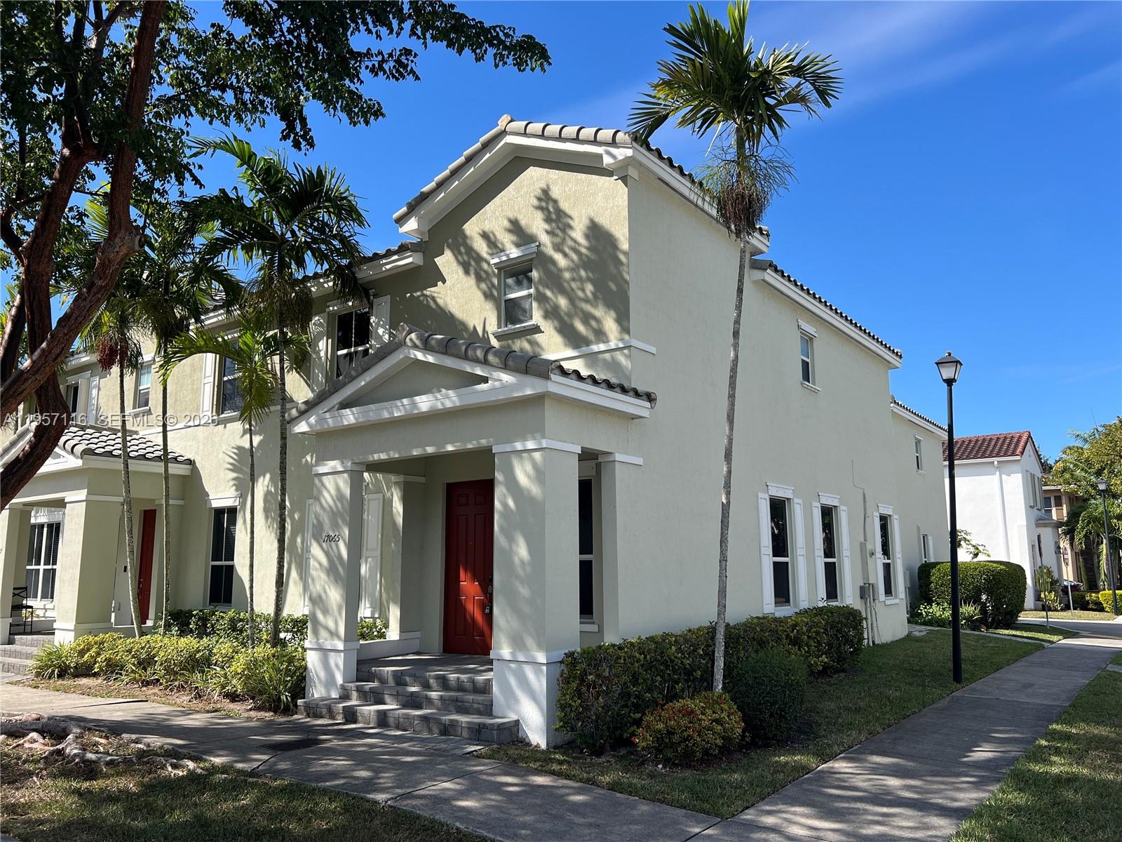 17065 Southwest 93rd Street, Unit 17065 Miami, FL 33196 - Photo 2 of 34