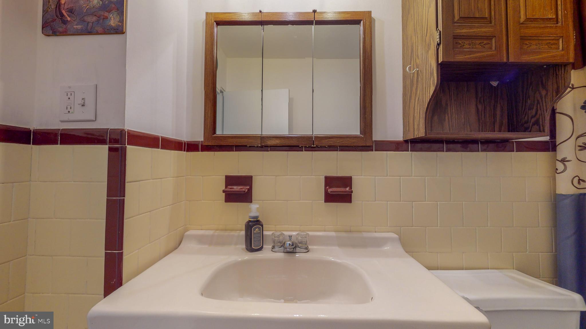 324 Cheddington Road Linthicum Heights, MD 21090 - Photo 19 of 41 Gallery Image 19