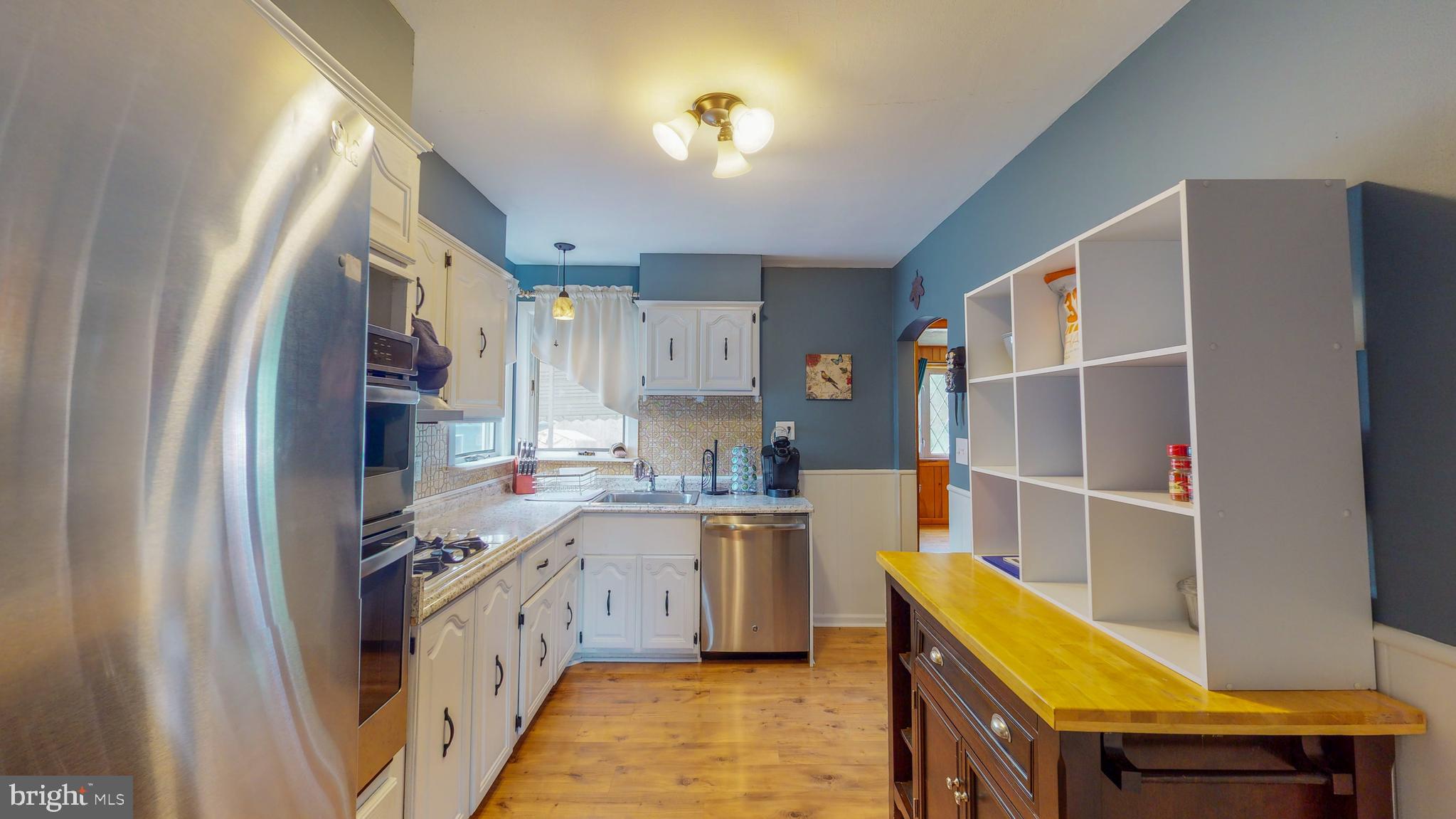 324 Cheddington Road Linthicum Heights, MD 21090 - Photo 8 of 41 Gallery Image 8
