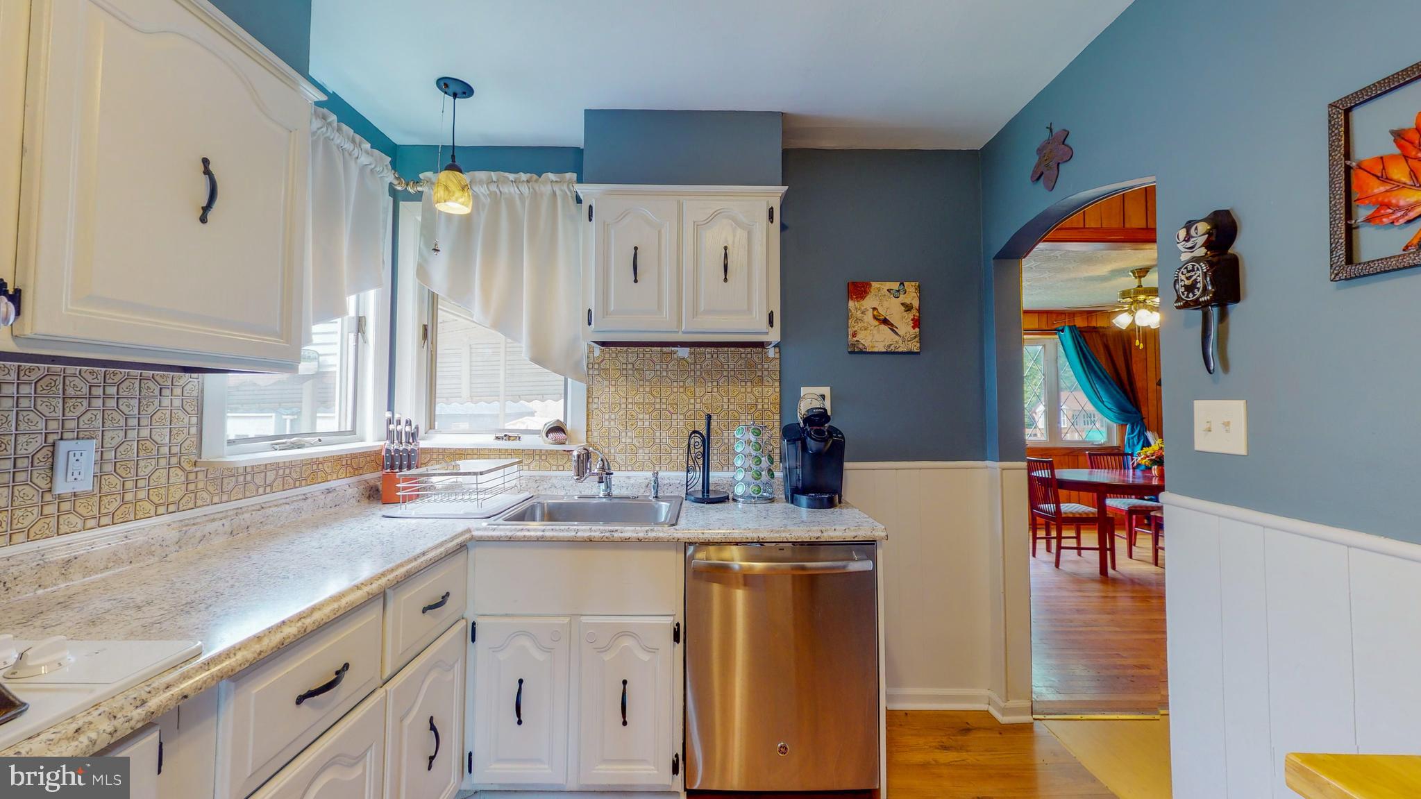 324 Cheddington Road Linthicum Heights, MD 21090 - Photo 9 of 41 Gallery Image 9