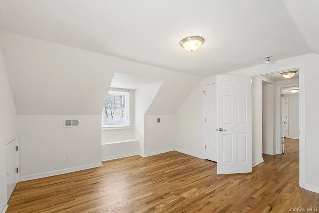 $649,000 | 3483 Overlook Avenue, Yorktown Heights, NY 10598