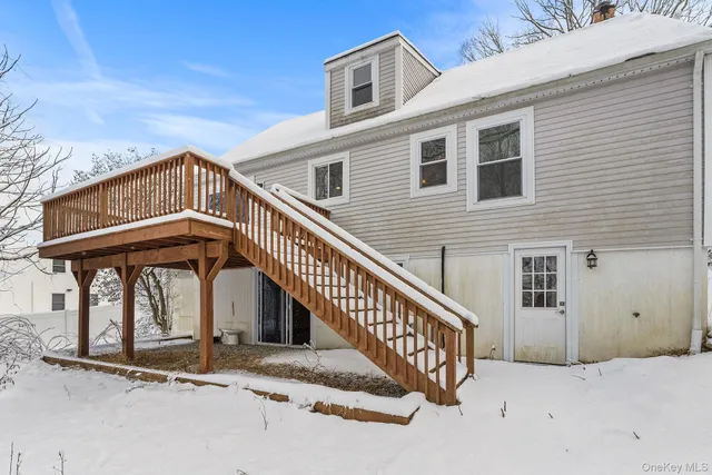 $649,000 | 3483 Overlook Avenue, Yorktown Heights, NY 10598