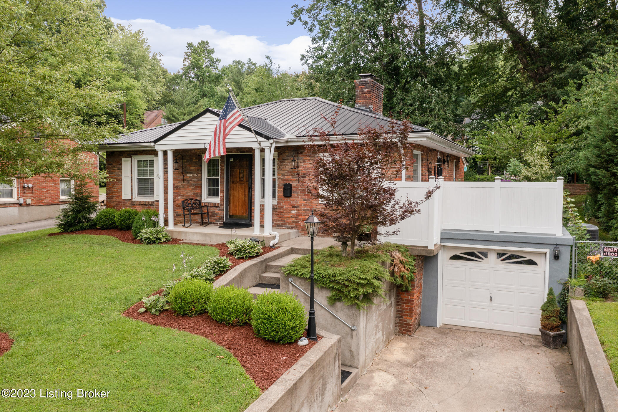 5335 New Cut Road Louisville, KY 40214 - Photo 2 of 64 2