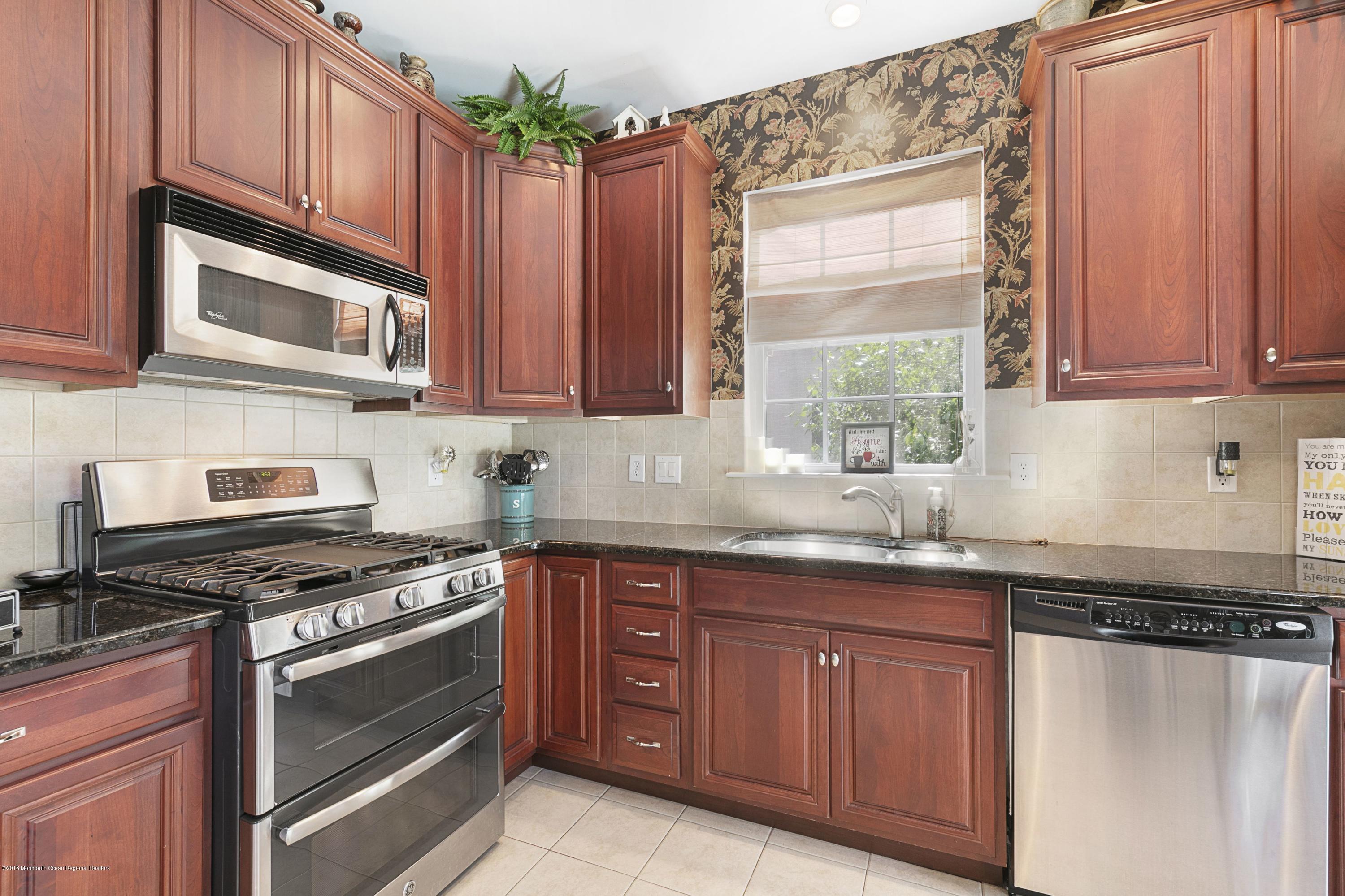 117 Brookfield Drive Jackson, NJ 08527 - Photo 25 of 62 233A6215