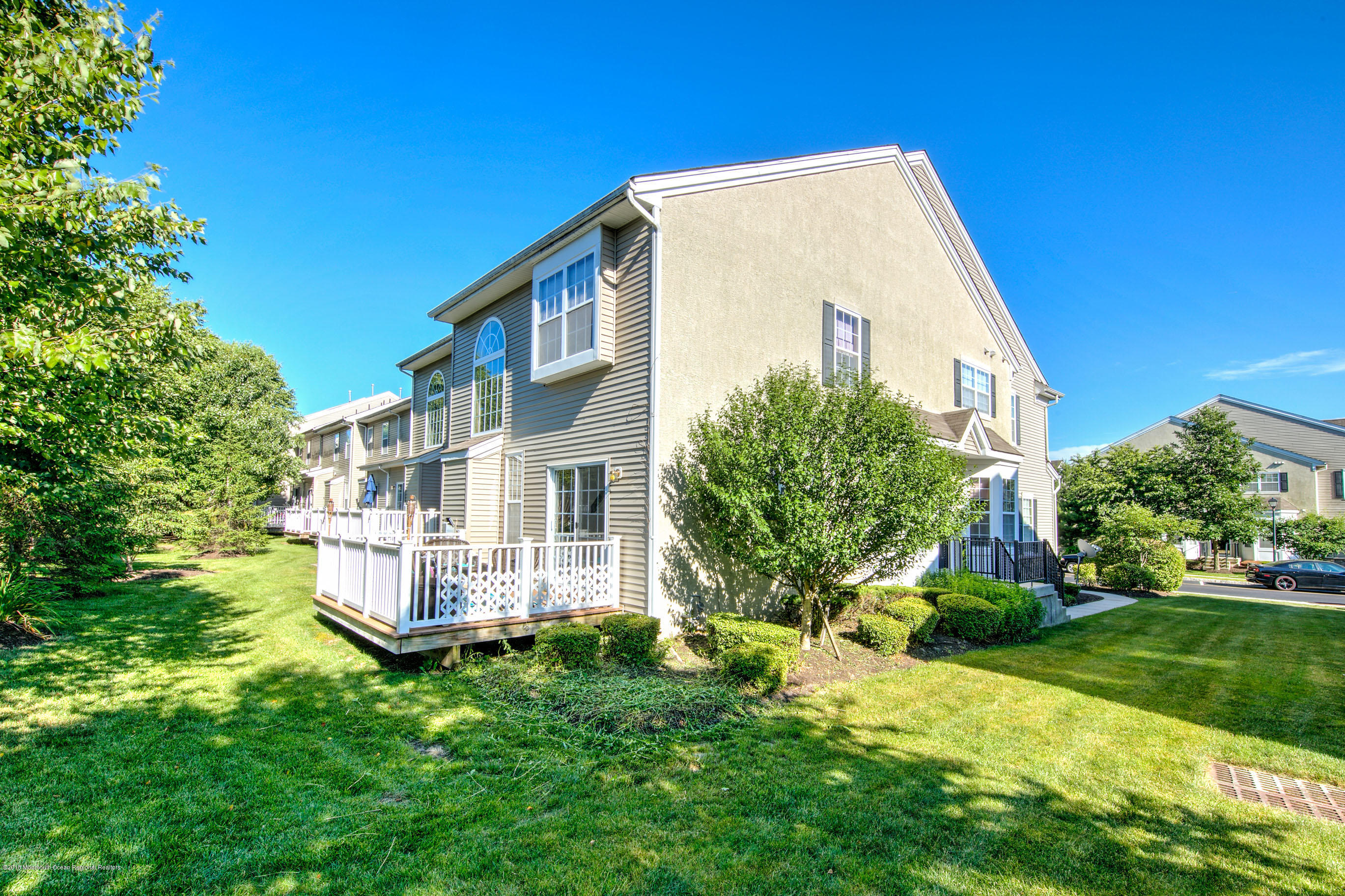 117 Brookfield Drive Jackson, NJ 08527 - Photo 7 of 62 117BrookfieldExteriorOnline-1006