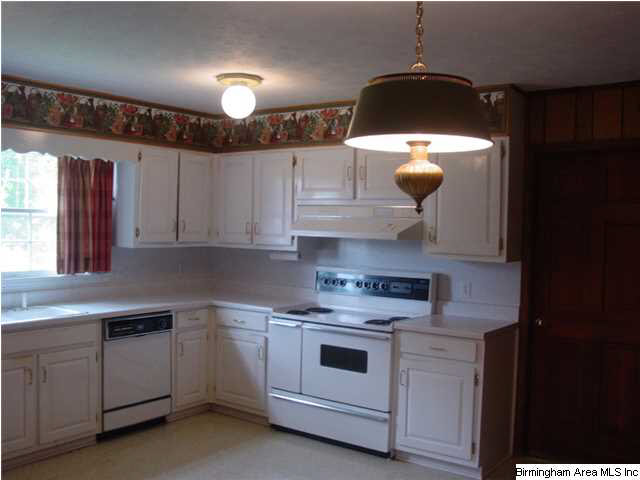 6301 Weaver Road Anniston, AL 36206 - Photo 6 of 27