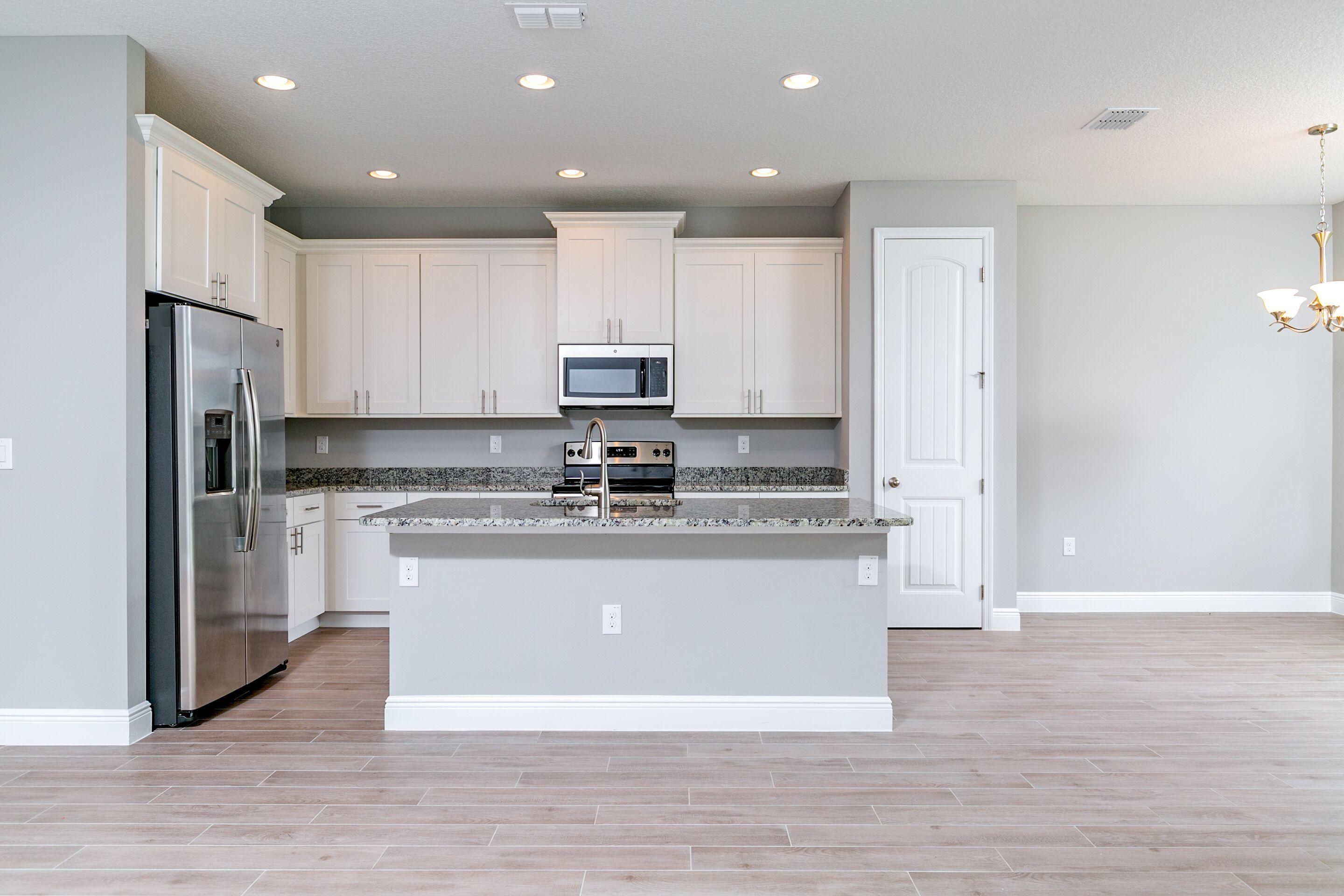 1214 Southwest Chase Road Port St. Lucie, FL 34953 - Photo 8 of 19 kithen
