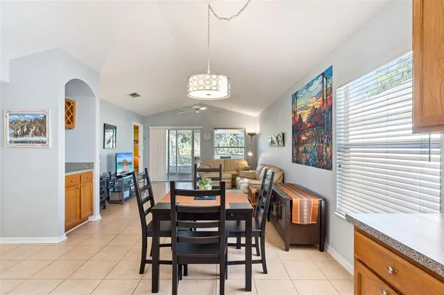 $255,000 | 25205 Cranes Roost Circle, Leesburg, FL 34748