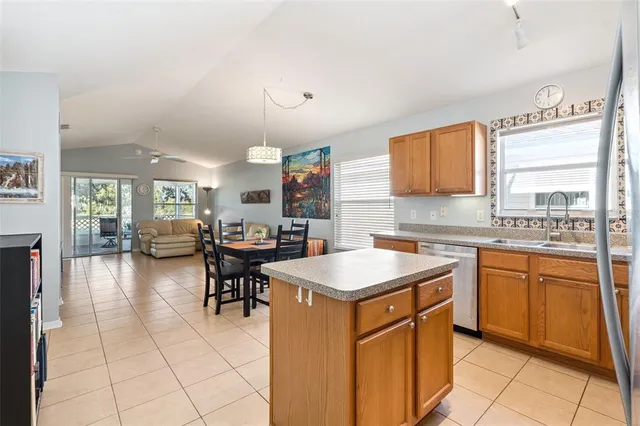 $255,000 | 25205 Cranes Roost Circle, Leesburg, FL 34748