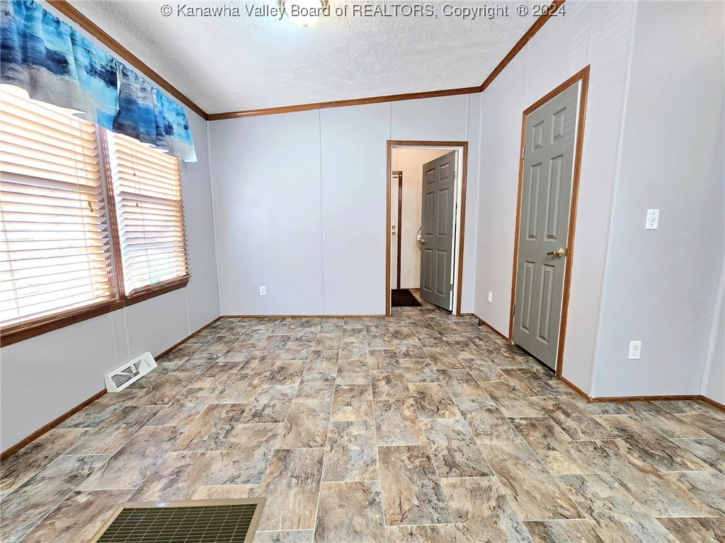 24 Dans Branch Road Williamson, WV 25661 - Photo 19 of 36 Gallery Image 19
