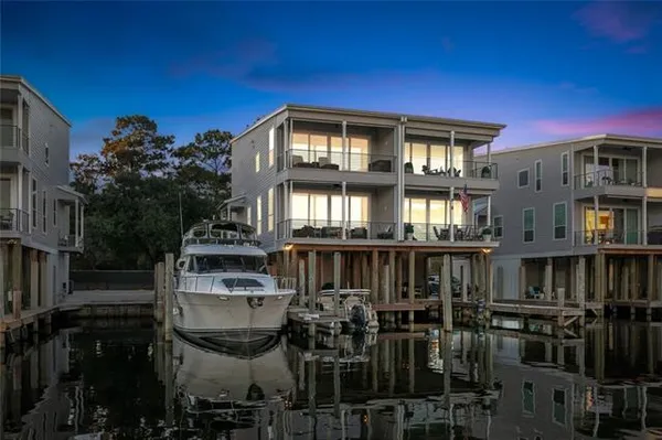 $800,000 | 973 Marina Boulevard, Unit A, Mandeville, LA 70471