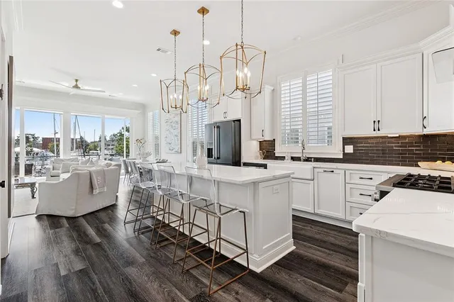 $800,000 | 973 Marina Boulevard, Unit A, Mandeville, LA 70471