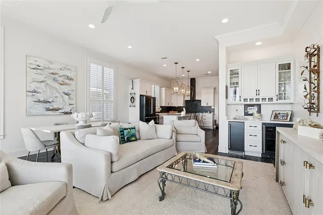 $800,000 | 973 Marina Boulevard, Unit A, Mandeville, LA 70471