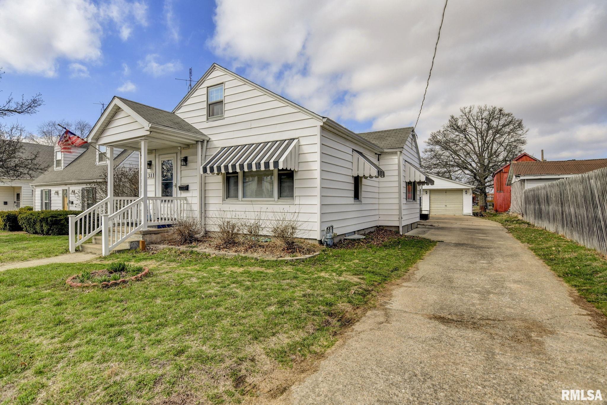 311 West Adams Street Taylorville, IL 62568 - Photo 24 of 36