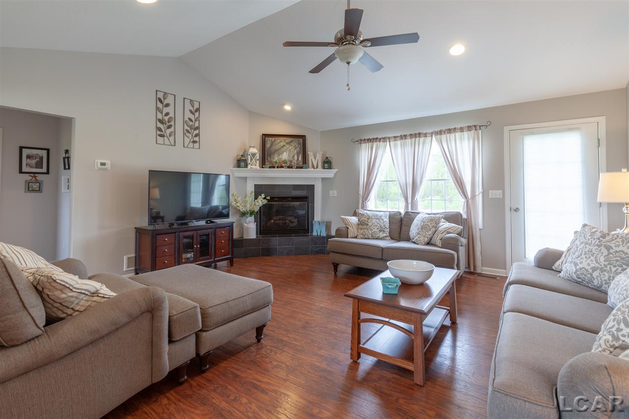 1518 East Gorman Road Adrian, MI 49221 - Photo 8 of 46 31379056-7.JPG