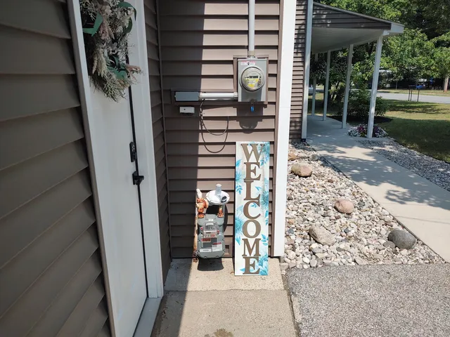 $379,000 | 7967 Meade Street, Montague, MI 49437