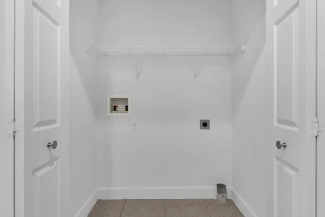 $1,750 | 15284 Business Highway, Unit 7A, Freeport, FL 32439