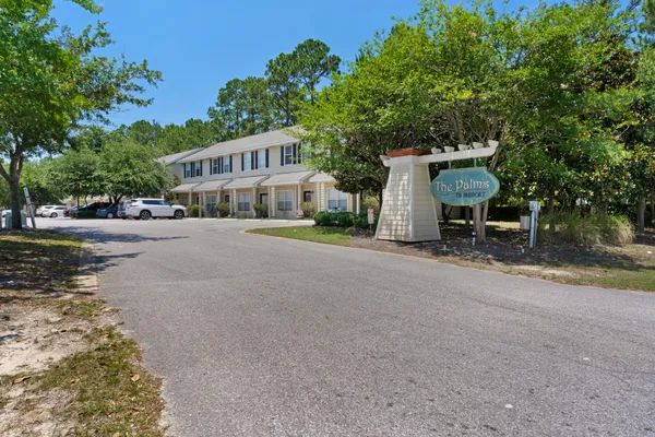 $1,700 | 15284 Business Highway, Unit 7A, Freeport, FL 32439