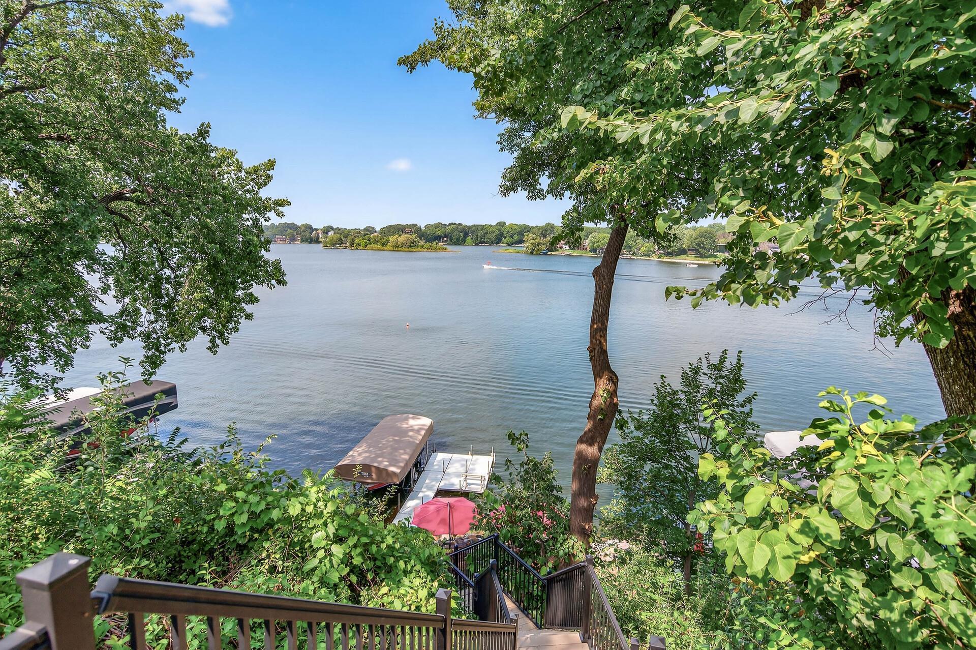 15408 Red Oaks Road Southeast Prior Lake, MN 55372 - Photo 11 of 37