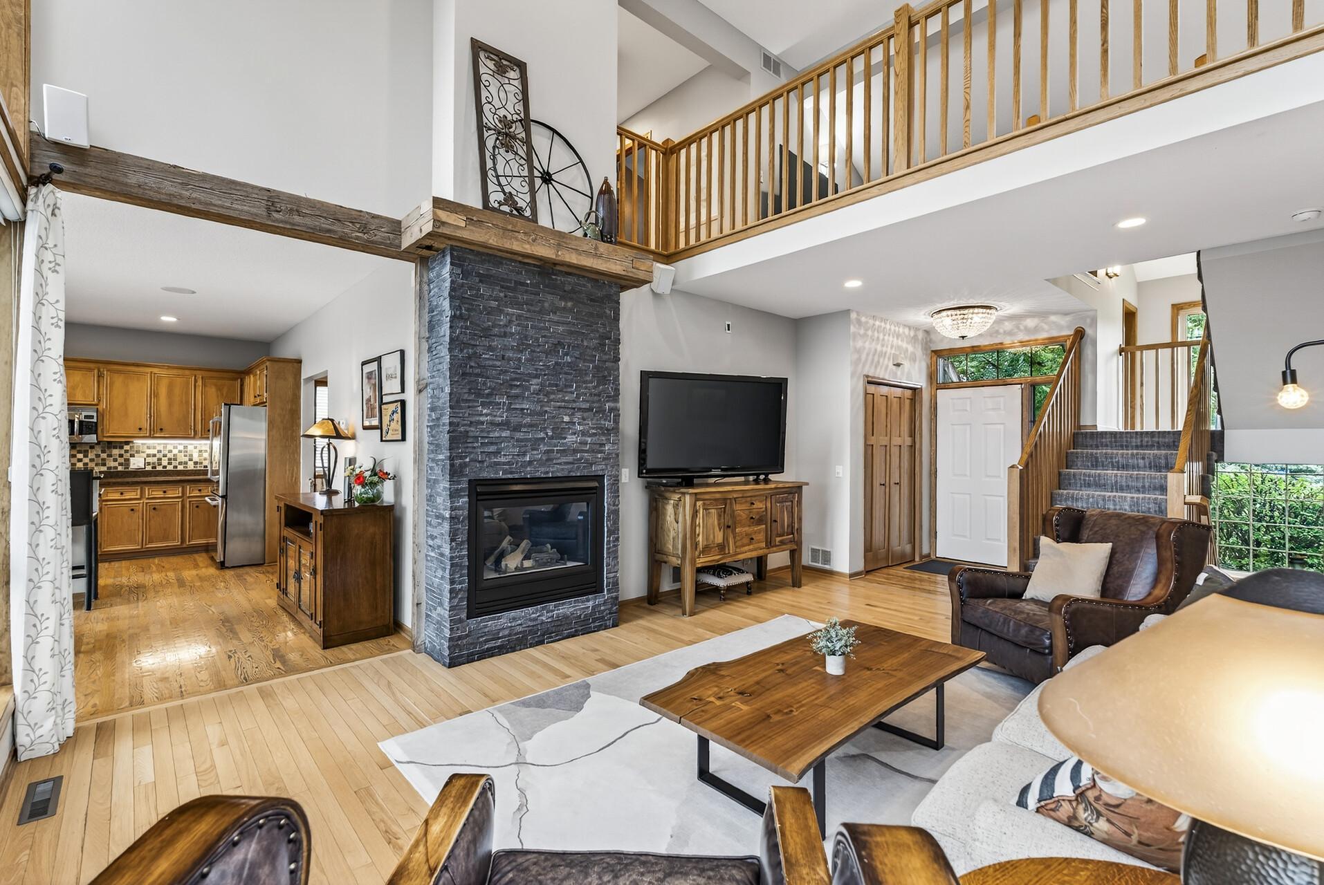 15408 Red Oaks Road Southeast Prior Lake, MN 55372 - Photo 14 of 37