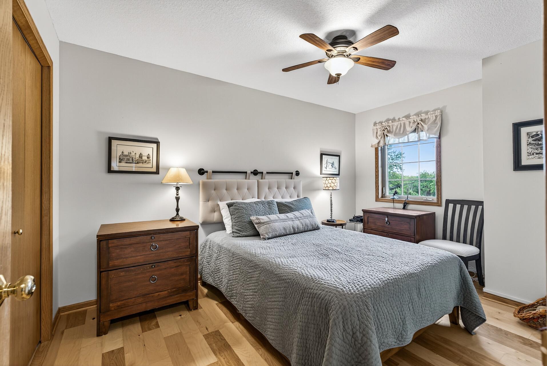 15408 Red Oaks Road Southeast Prior Lake, MN 55372 - Photo 27 of 37