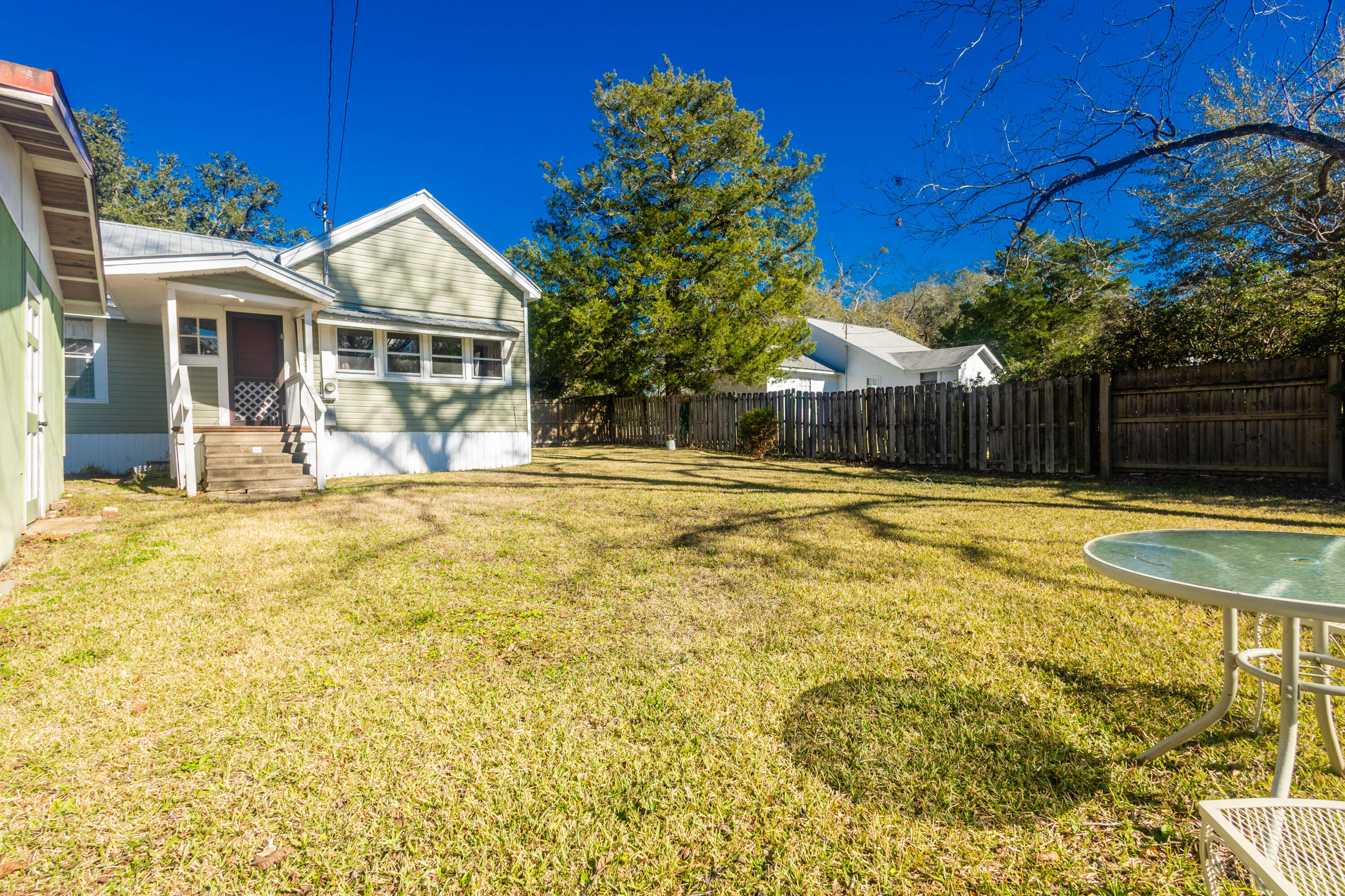 21132 Seminole Street Florala, AL 36455 - Photo 35 of 44 a front view of house with yard