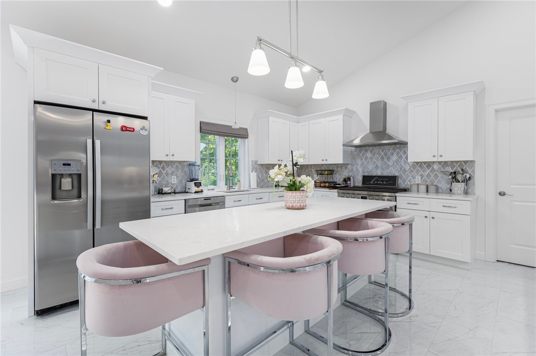 7 Avery Way Richmond, RI 02898 - Photo 10 of 35