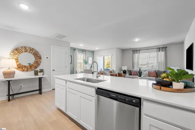 $224,950 | 711 McKissick Drive, Reidville, SC 29388