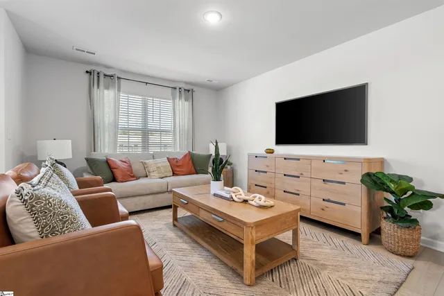 $224,950 | 711 McKissick Drive, Reidville, SC 29388