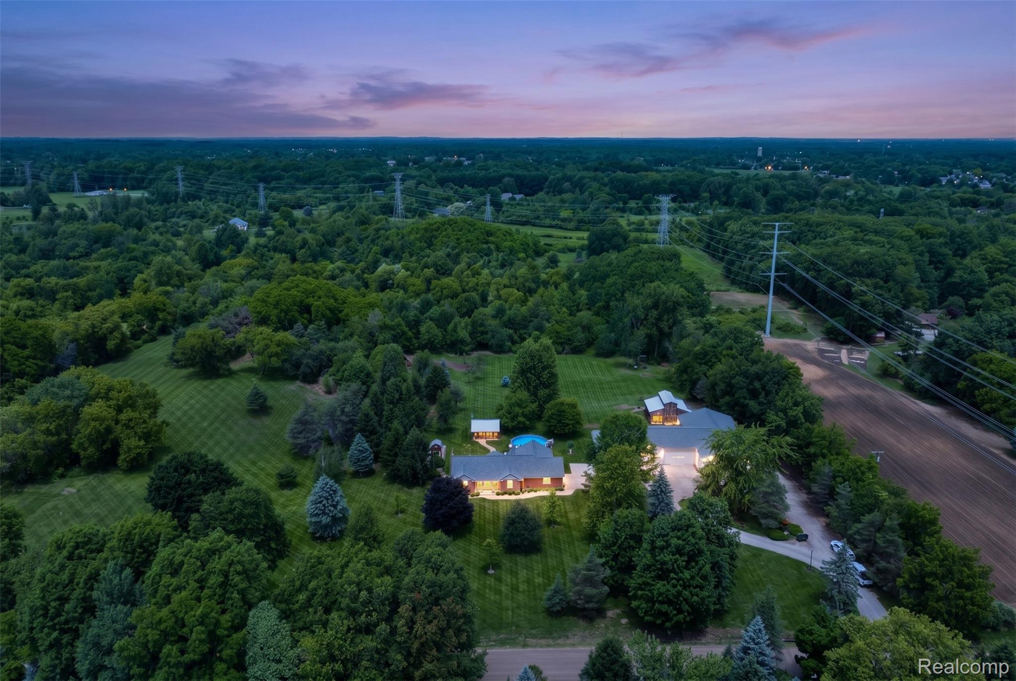 5233 Crawford Road Dryden, MI 48428 - Photo 2 of 95 Aerial view