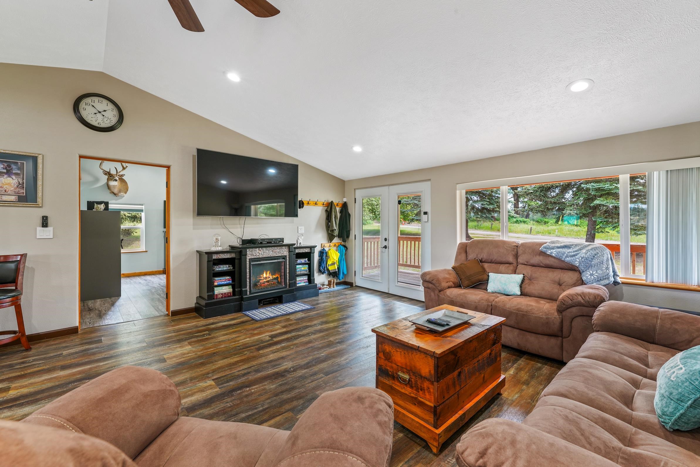 3251 Skok Road Valley, WA 99181 - Photo 6 of 33