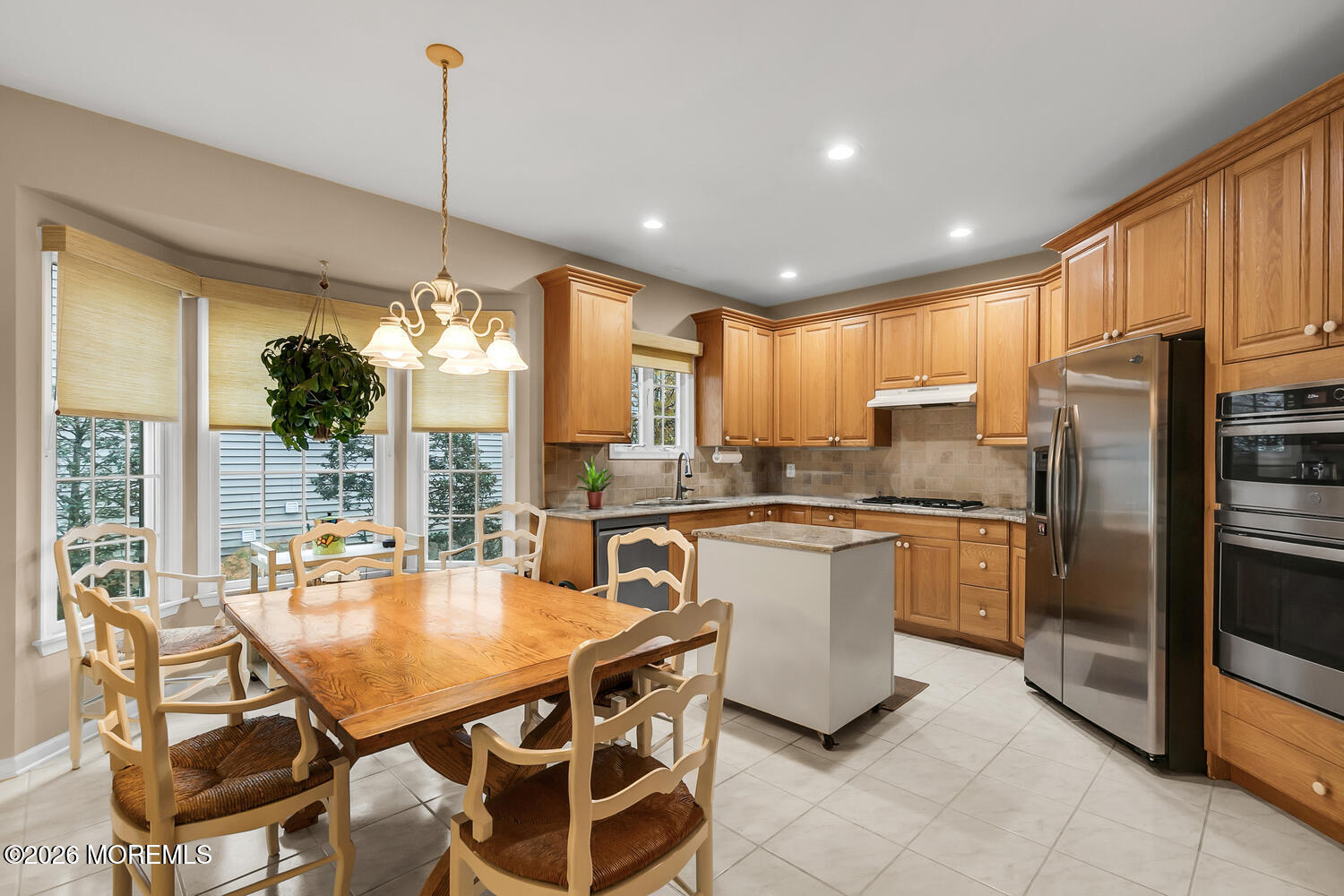 46 Windward Way Red Bank, NJ 07701 - Photo 5 of 19 Eat in Kitchen