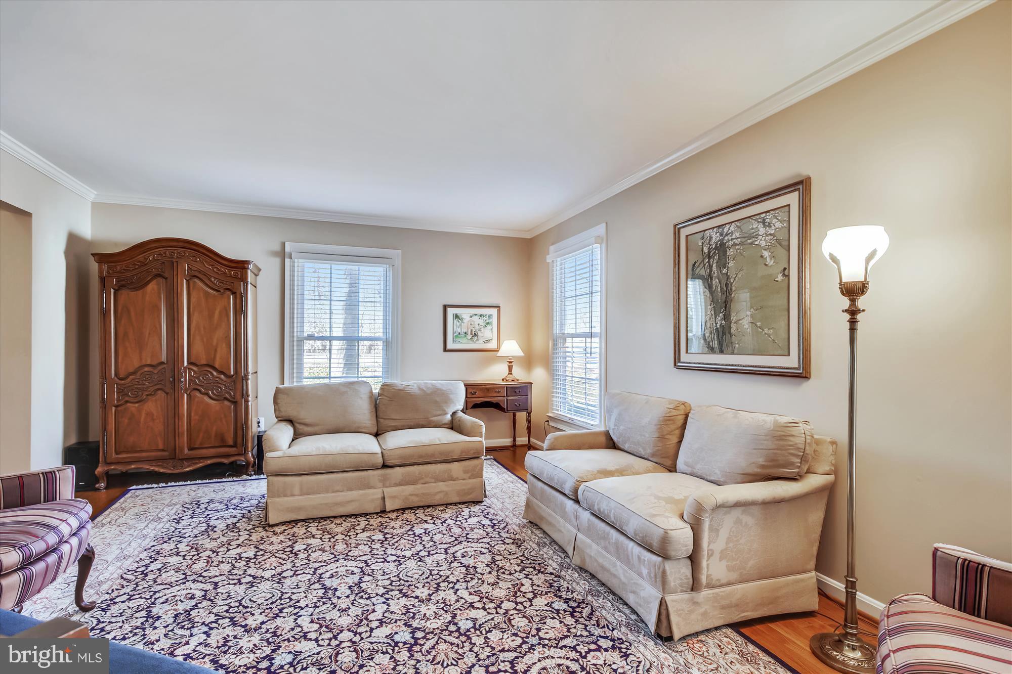809 Balls Hill Road McLean, VA 22101 - Photo 6 of 55