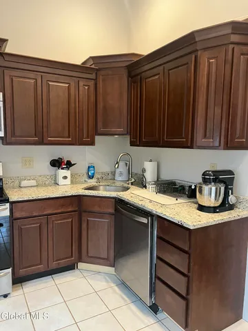 $259,900 | 764 Creek Road, Crown Point, NY 12928