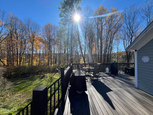 $259,900 | 764 Creek Road, Crown Point, NY 12928