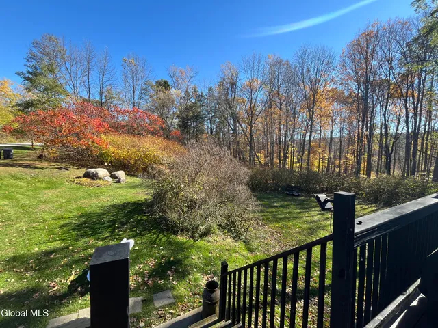 $259,900 | 764 Creek Road, Crown Point, NY 12928