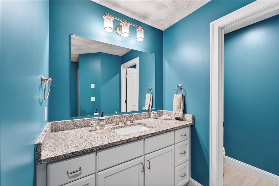26 Rivers Edge Drive Coventry, RI 02816 - Photo 12 of 30