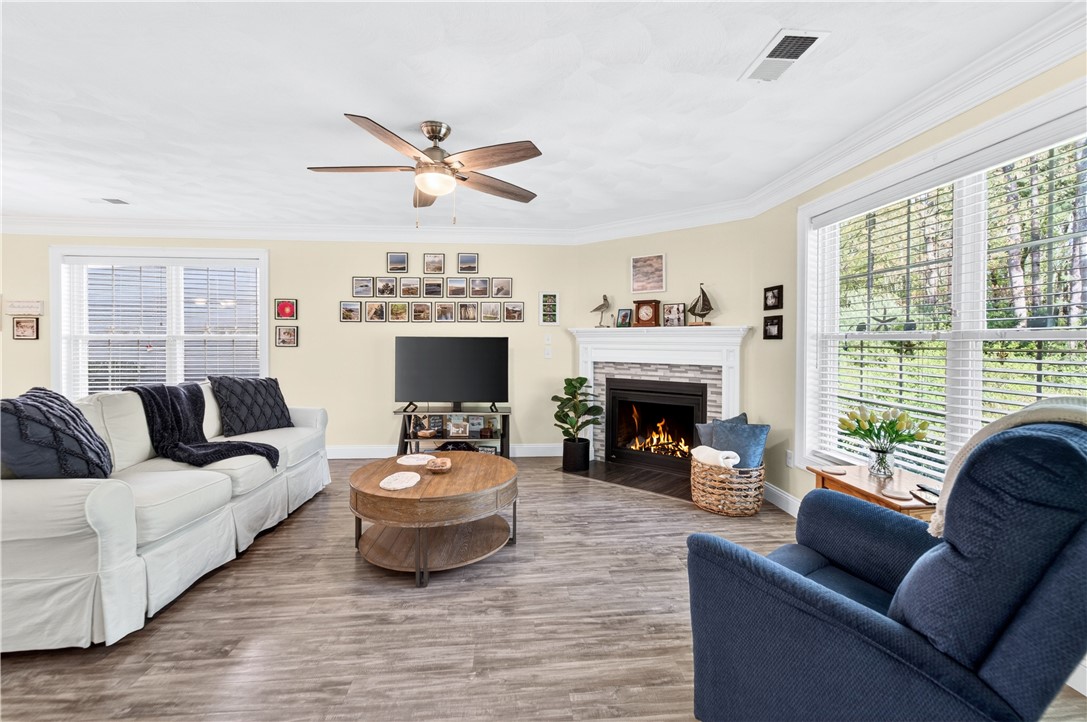 26 Rivers Edge Drive Coventry, RI 02816 - Photo 8 of 30