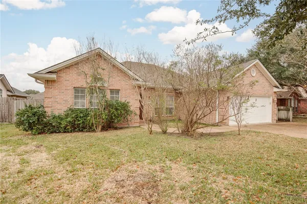 $2,400 | 306 Augsburg Lane, College Station, TX 77845
