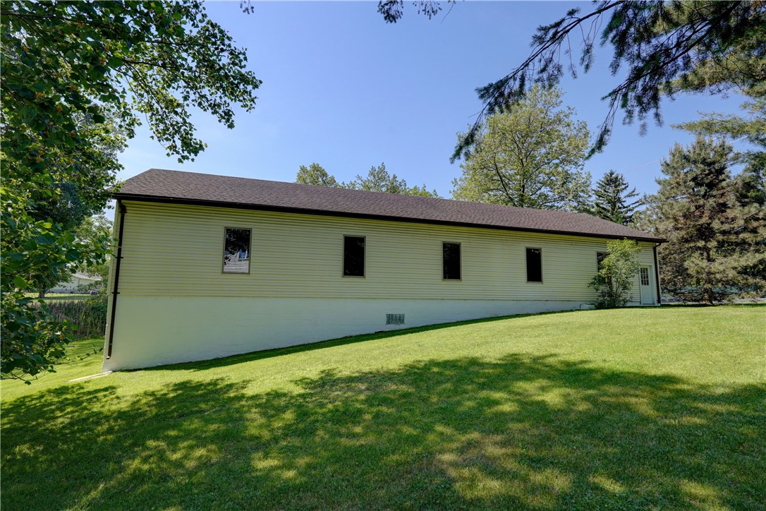 610 Webster Road Webster, NY 14580 - Photo 23 of 28