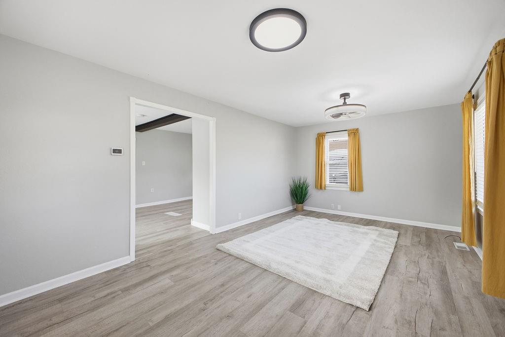 3220 Pickett Road St. Joseph, MO 64503 - Photo 3 of 40