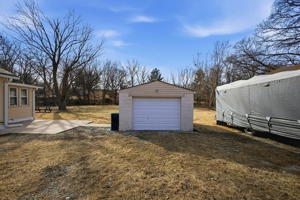 3220 Pickett Road St. Joseph, MO 64503 - Photo 36 of 40